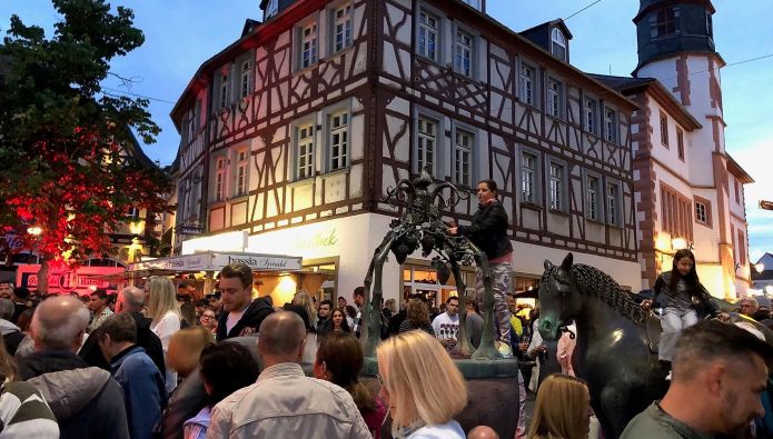Rossmarkt Johannisnacht